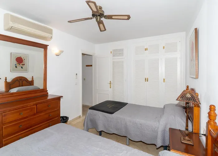 3b Virgo Apartamento Estepona